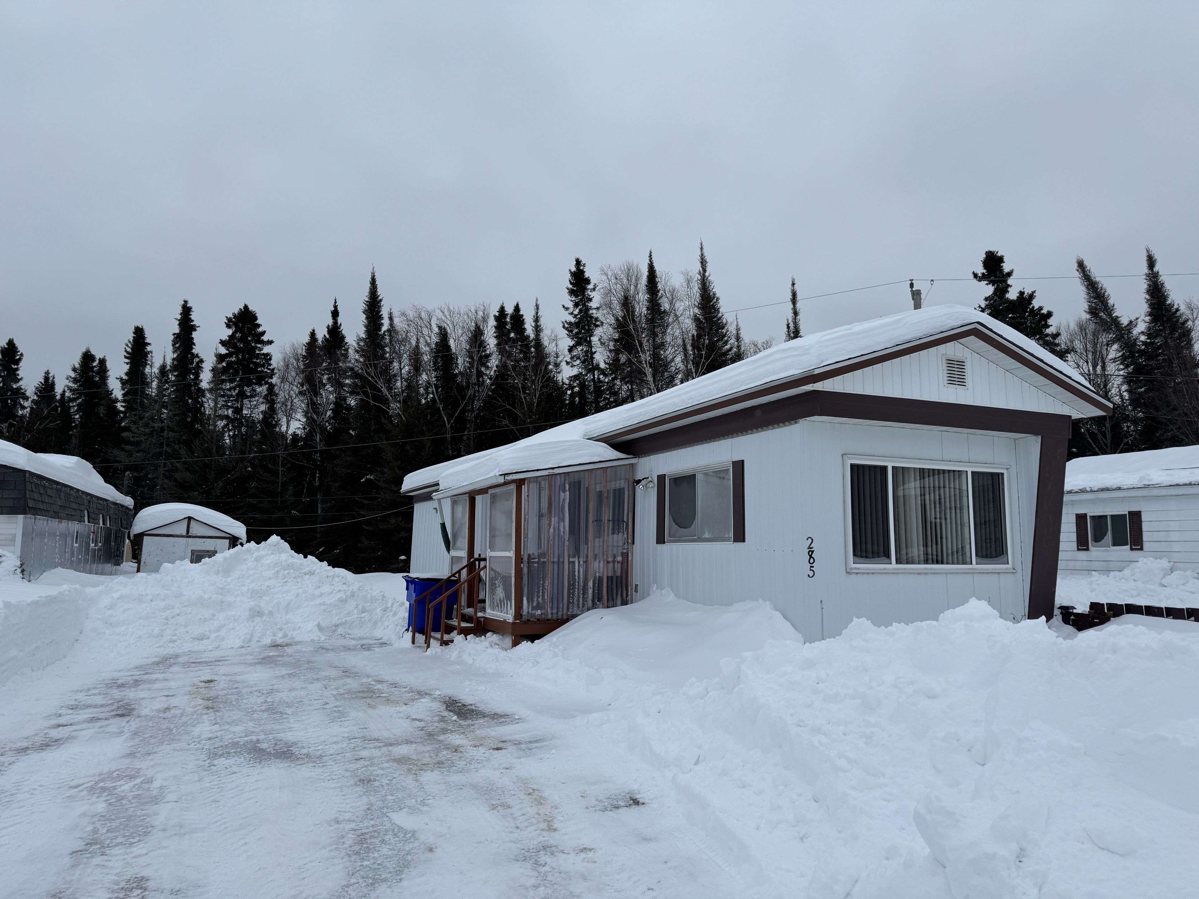 Timmins, ON P4N 7C2,285 Evelyn CRES