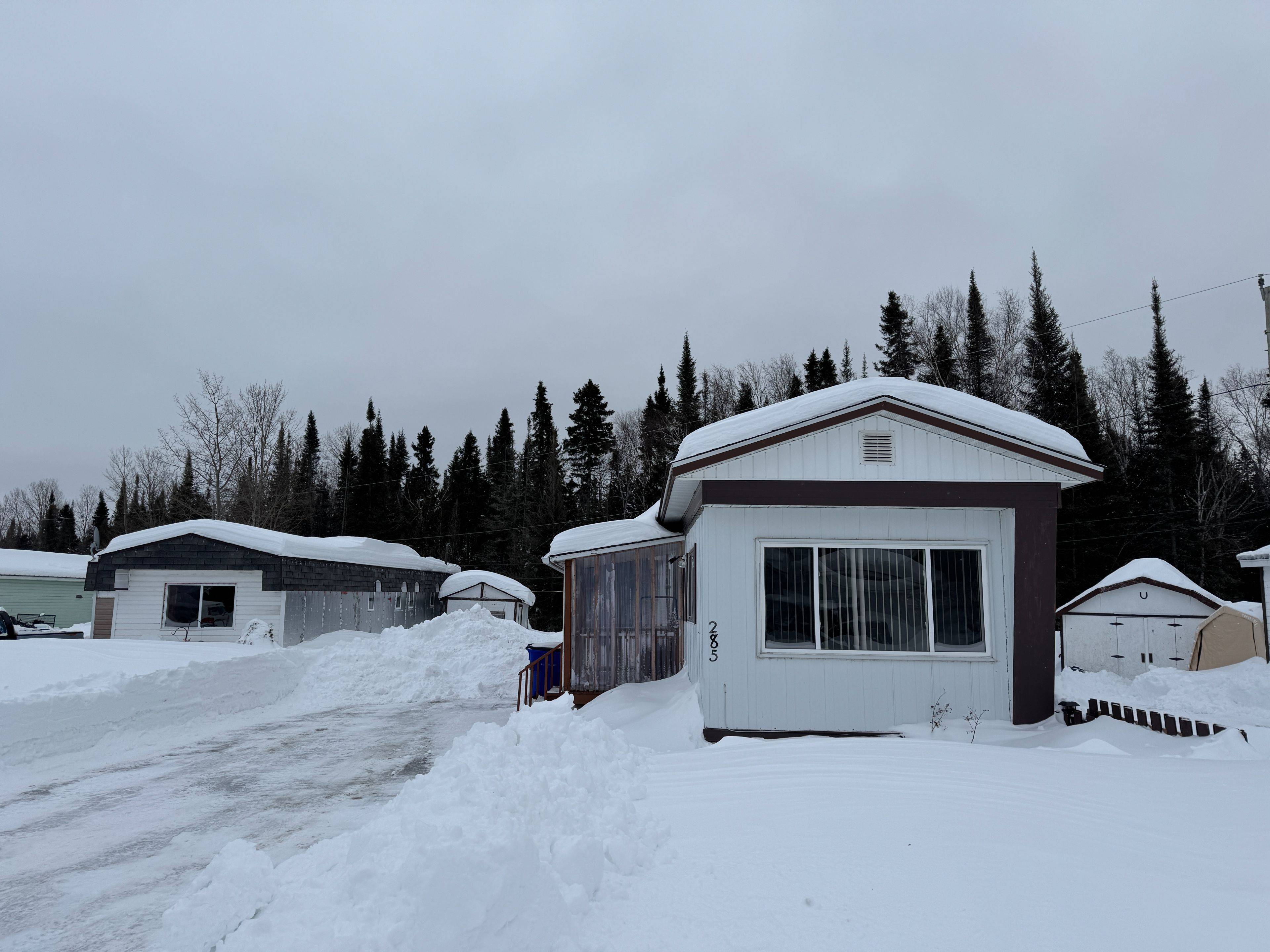 Timmins, ON P4N 7C2,285 Evelyn CRES