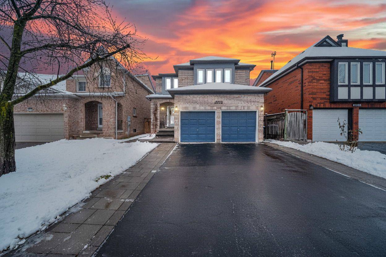 Mississauga, ON L5M 5L3,5776 Bell Harbour DR #Basement