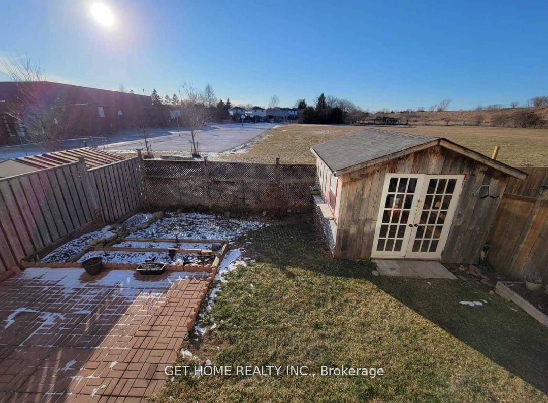 Oshawa, ON L1G 8E9,1548 Sarasota CRES