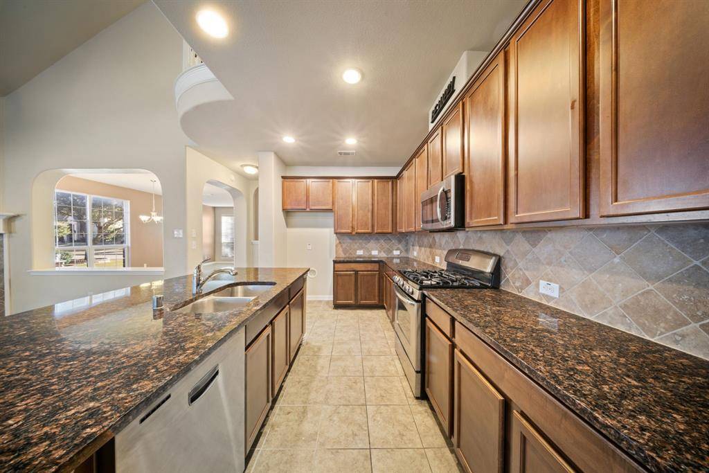 Desoto, TX 75115,533 Shasta Street