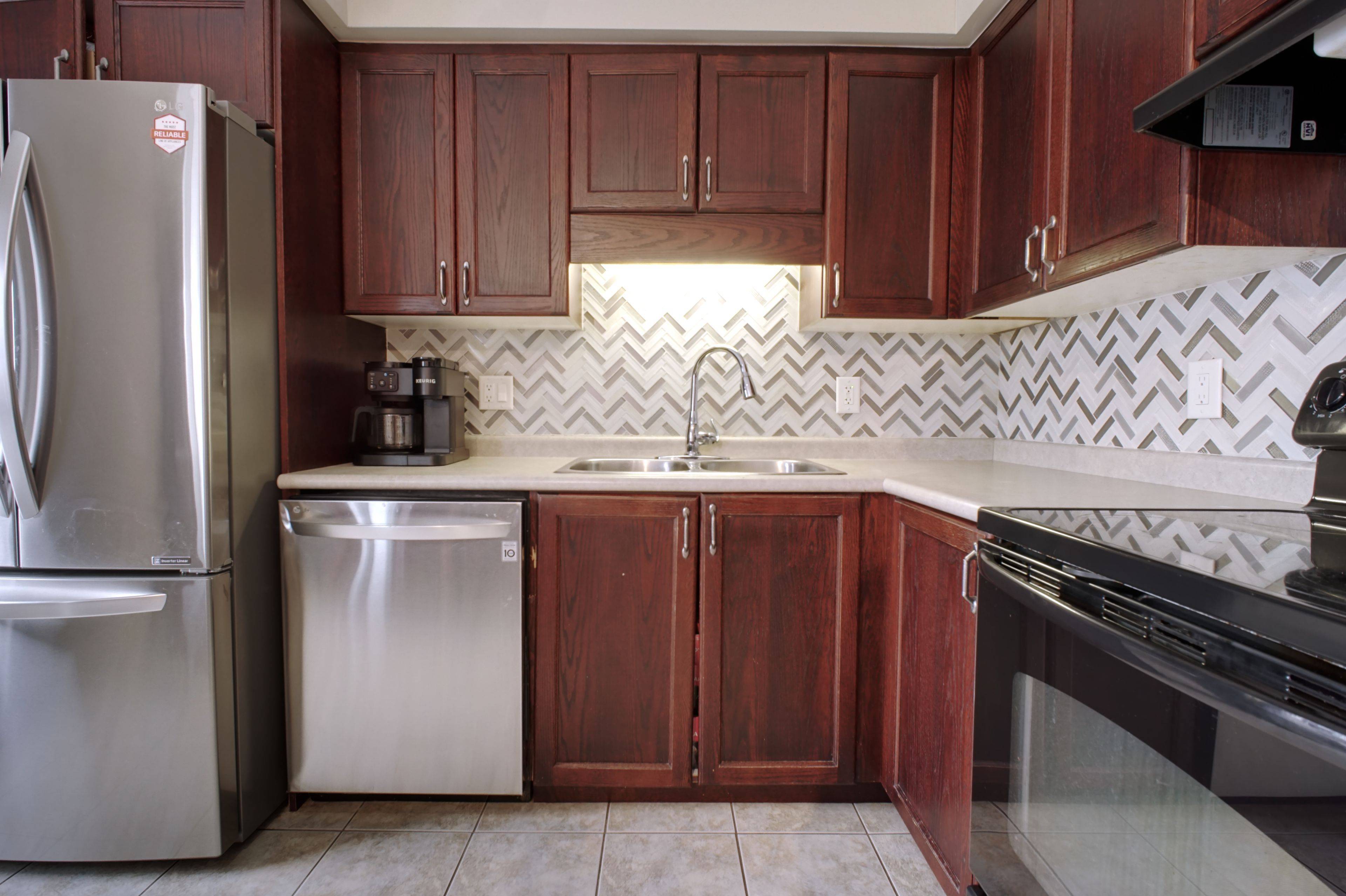 Kitchener, ON N2N 3P9,206 Westmeadow DR