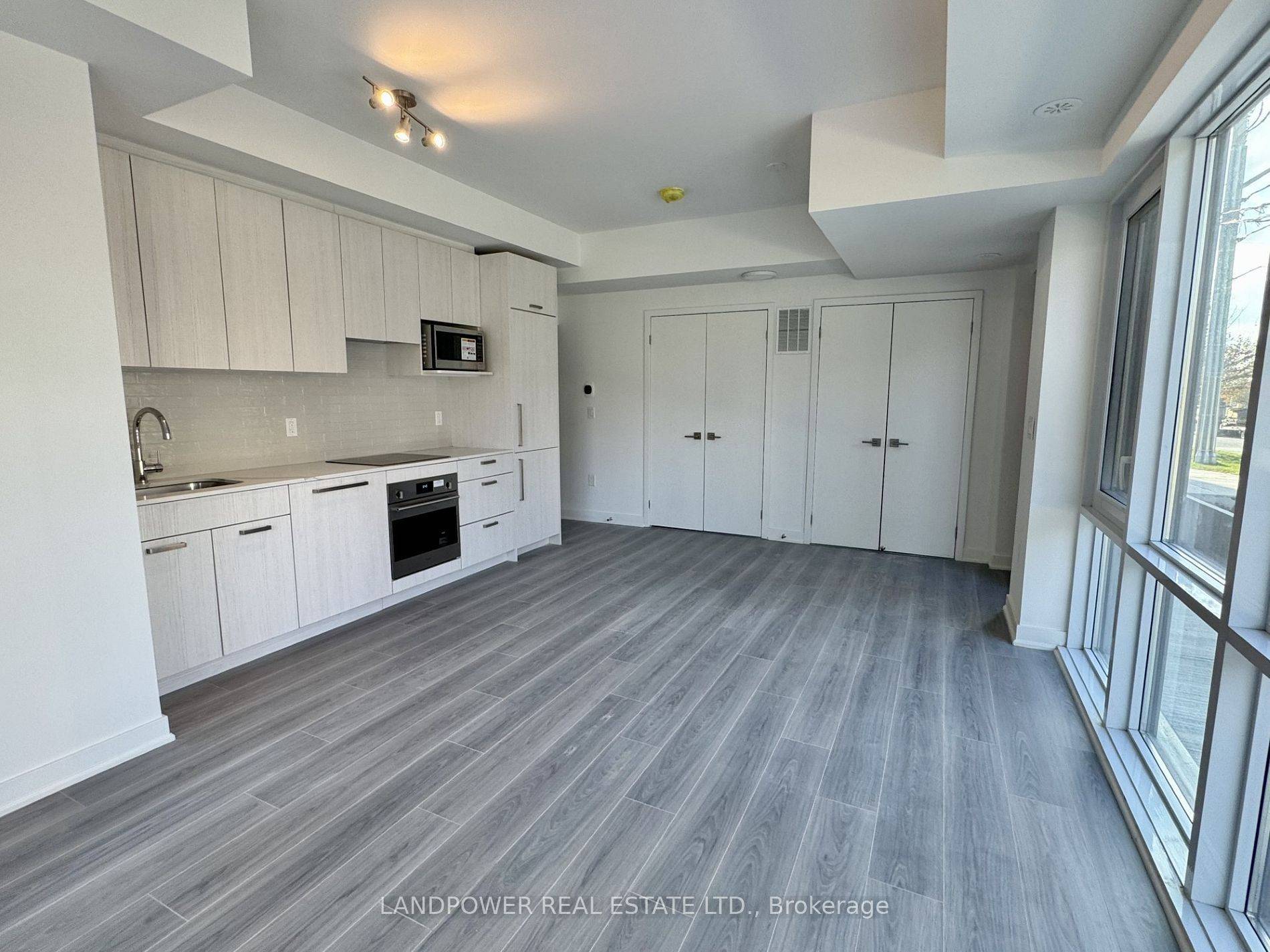 Toronto C13, ON M3A 0B3,69 Curlew DR #106