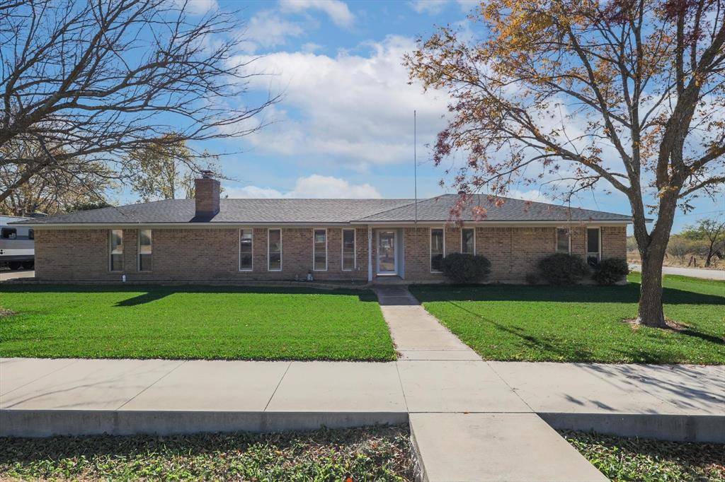 Krum, TX 76249,902 Meadowcreek Street