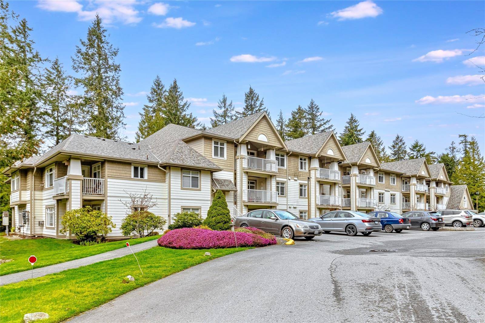 Mill Bay, BC V8H 1K9,2777 Barry Rd #210