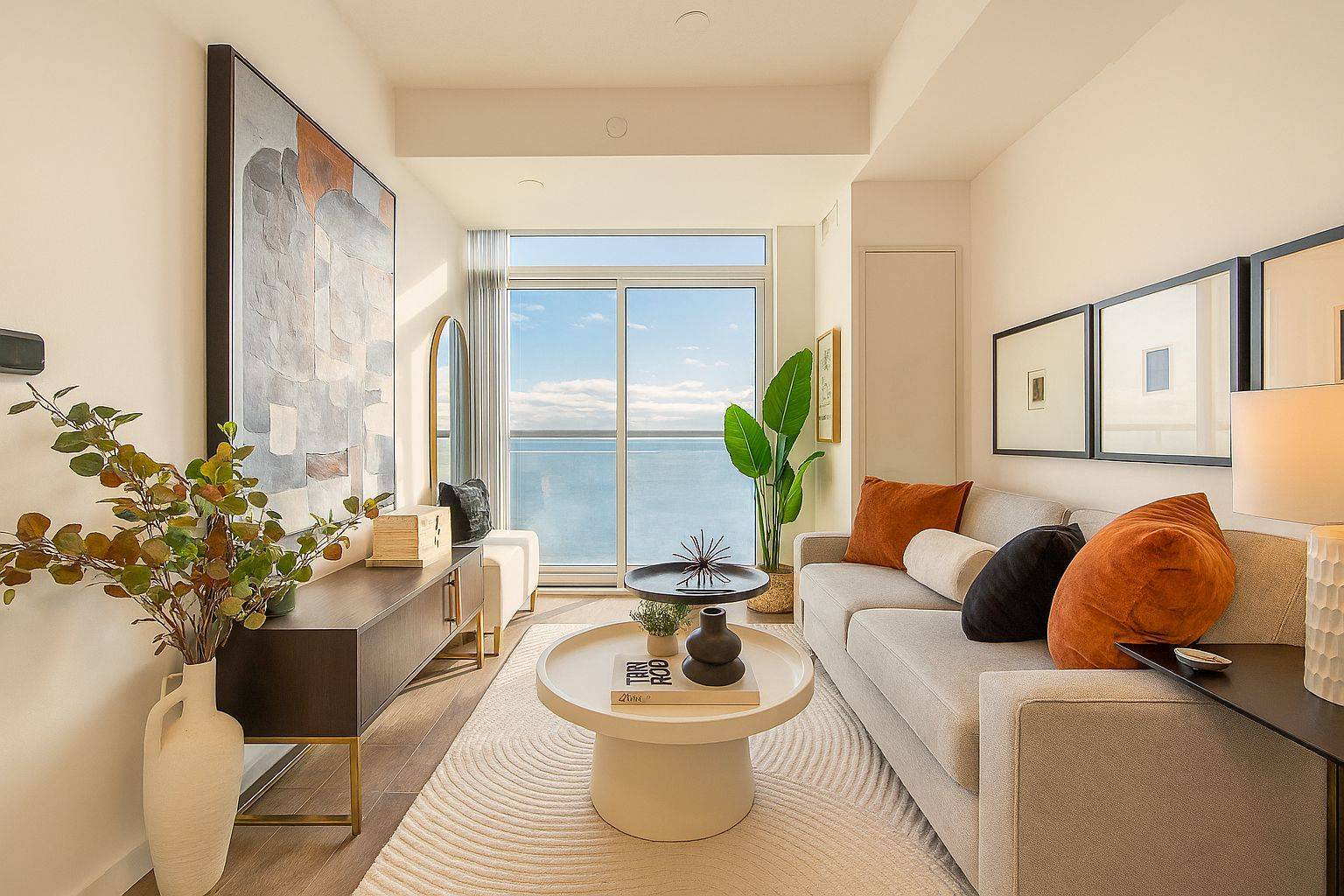 Vaughan, ON L4K 0N5,60 Honeycrisp CRES #819