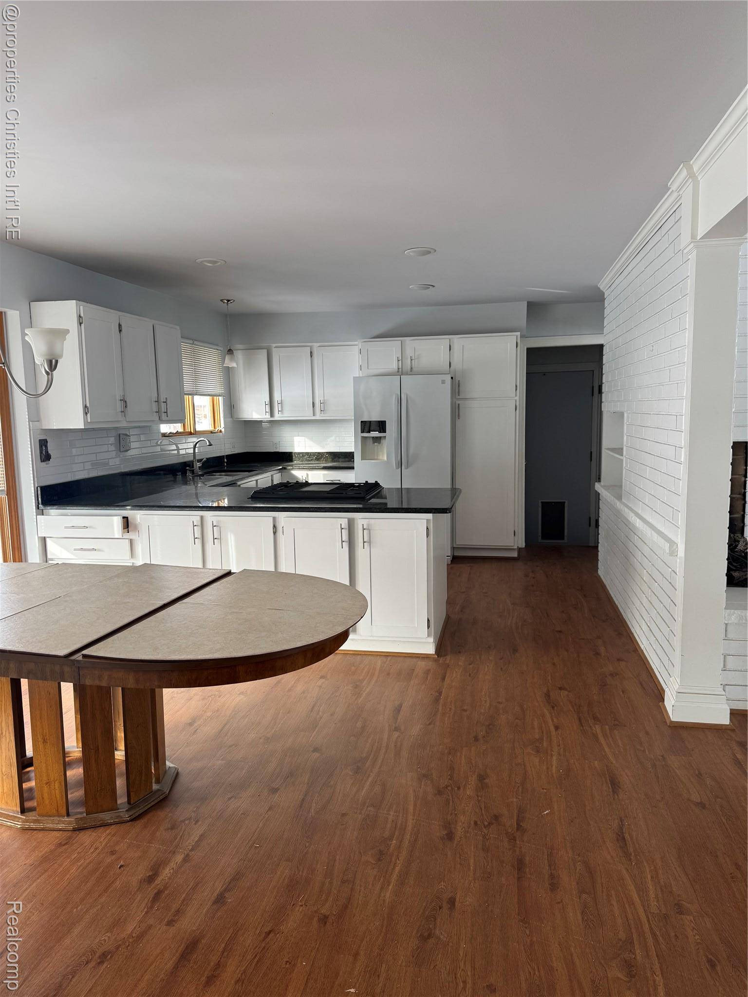 Bloomfield Hills, MI 48301,2820 Heathfield RD