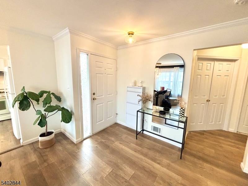 Union Twp., NJ 07083,702 Pinehurst-7 #7