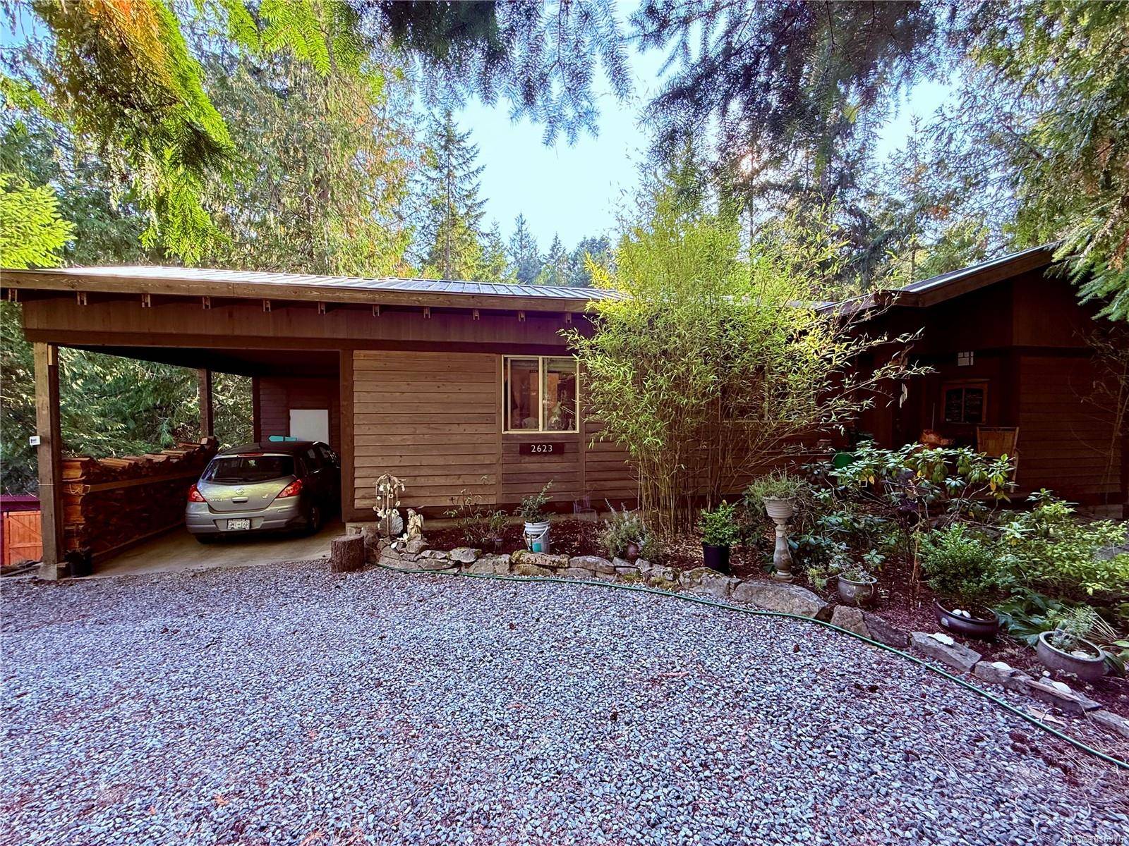 Pender Island, BC V0N 2M2,2623 Yardarm Rd