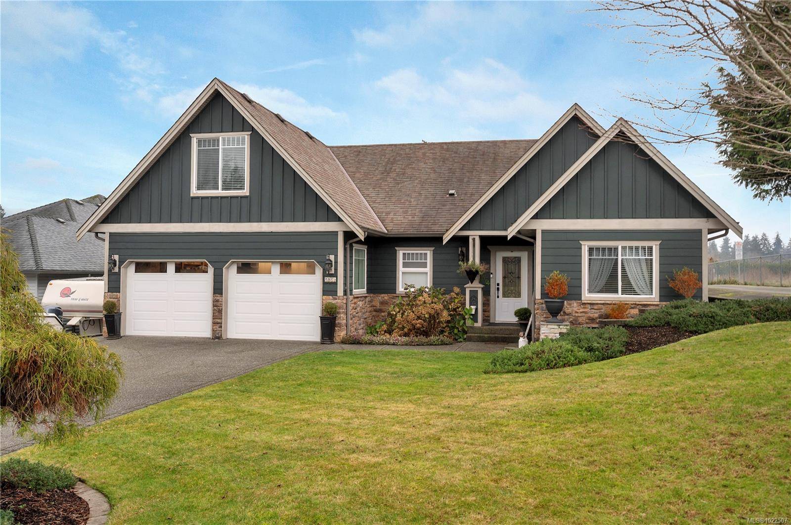 Campbell River, BC V9H 1S9,2825 Denman St