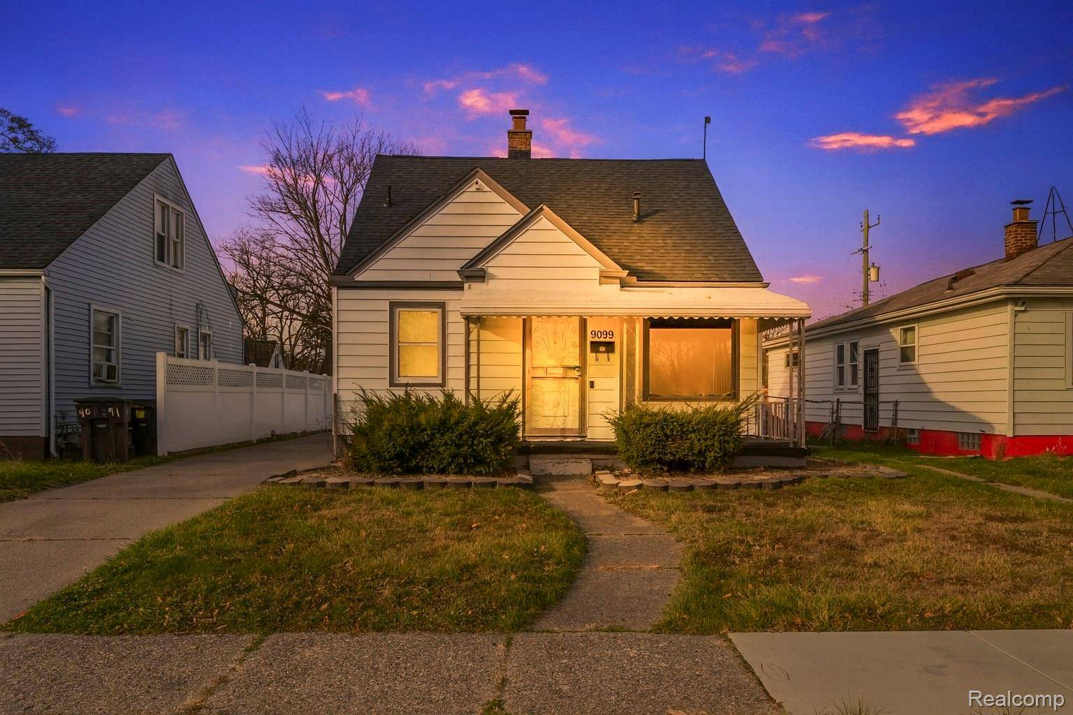 Detroit, MI 48228,9099 STOUT ST