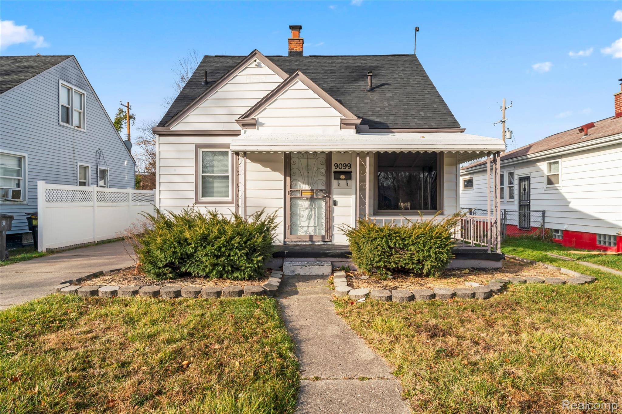 Detroit, MI 48228,9099 STOUT ST