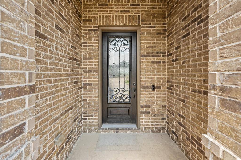 Burleson, TX 76028,124 St Elias Drive