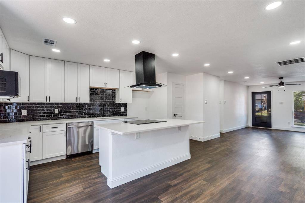 Plano, TX 75074,3352 Tarkio Road