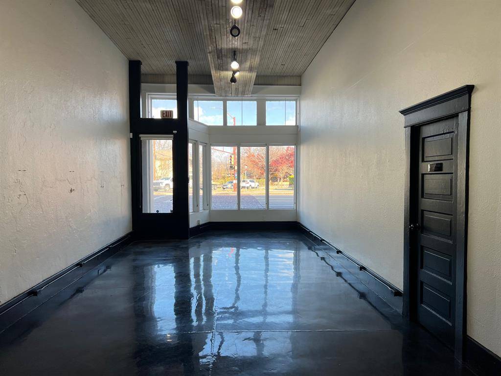 Fort Worth, TX 76164,1545 N Main Street