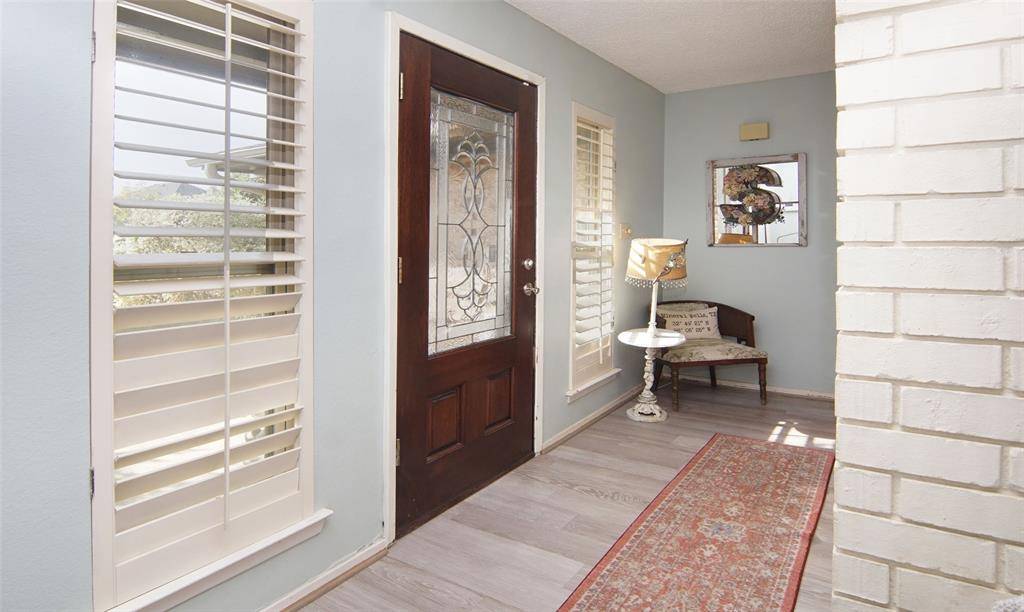 Mineral Wells, TX 76067,5 Cliff Drive