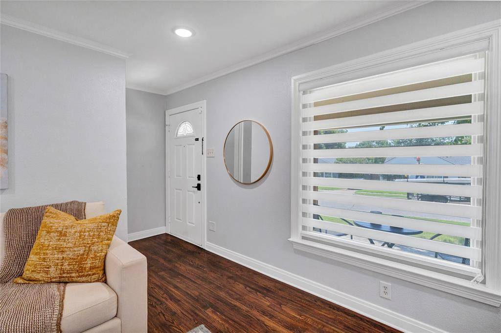 Fort Worth, TX 76107,3816 Collinwood Avenue