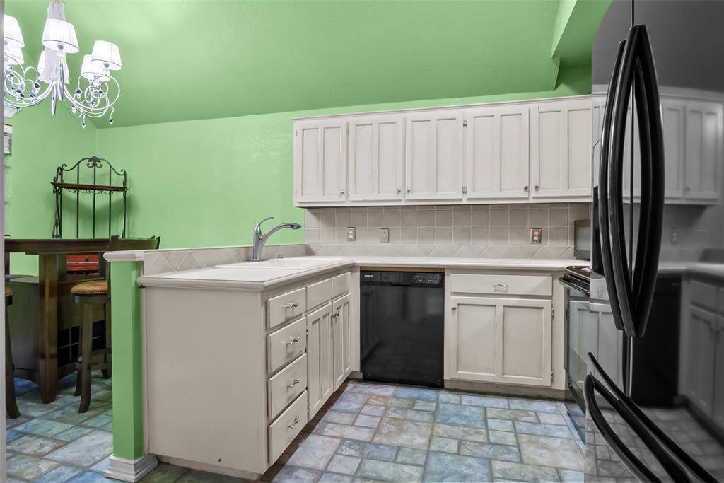 Arlington, TX 76017,4922 Canberra Lane