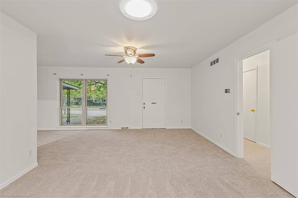 Dallas, TX 75228,9745 Ash Creek Drive