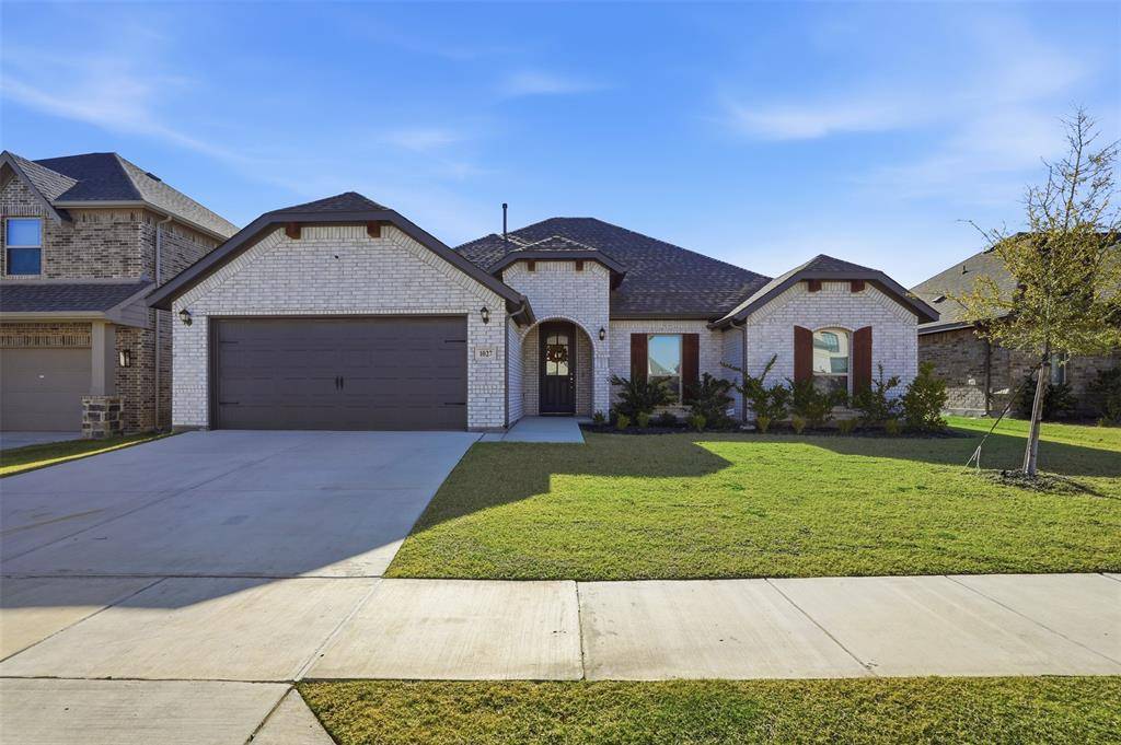 Justin, TX 76247,1027 Moss Grove Trail