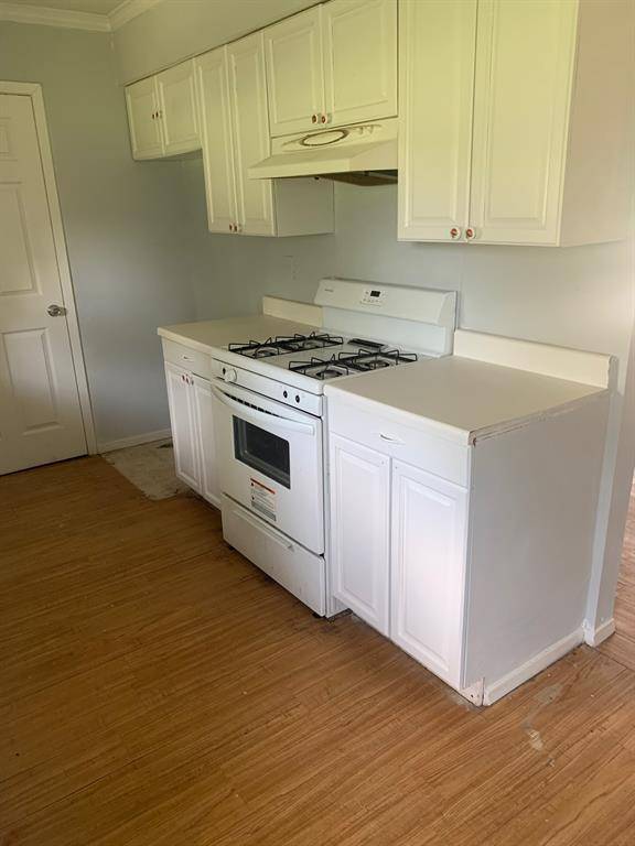 Dallas, TX 75217,679 Edgeglen Drive