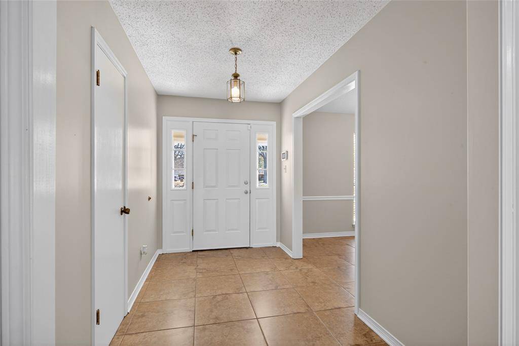 Shreveport, LA 71118,2412 Somersworth Drive