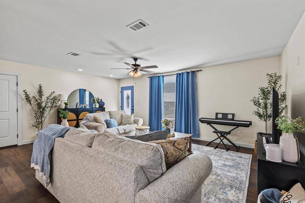 Brookston, TX 75421,997 Private Road 24977