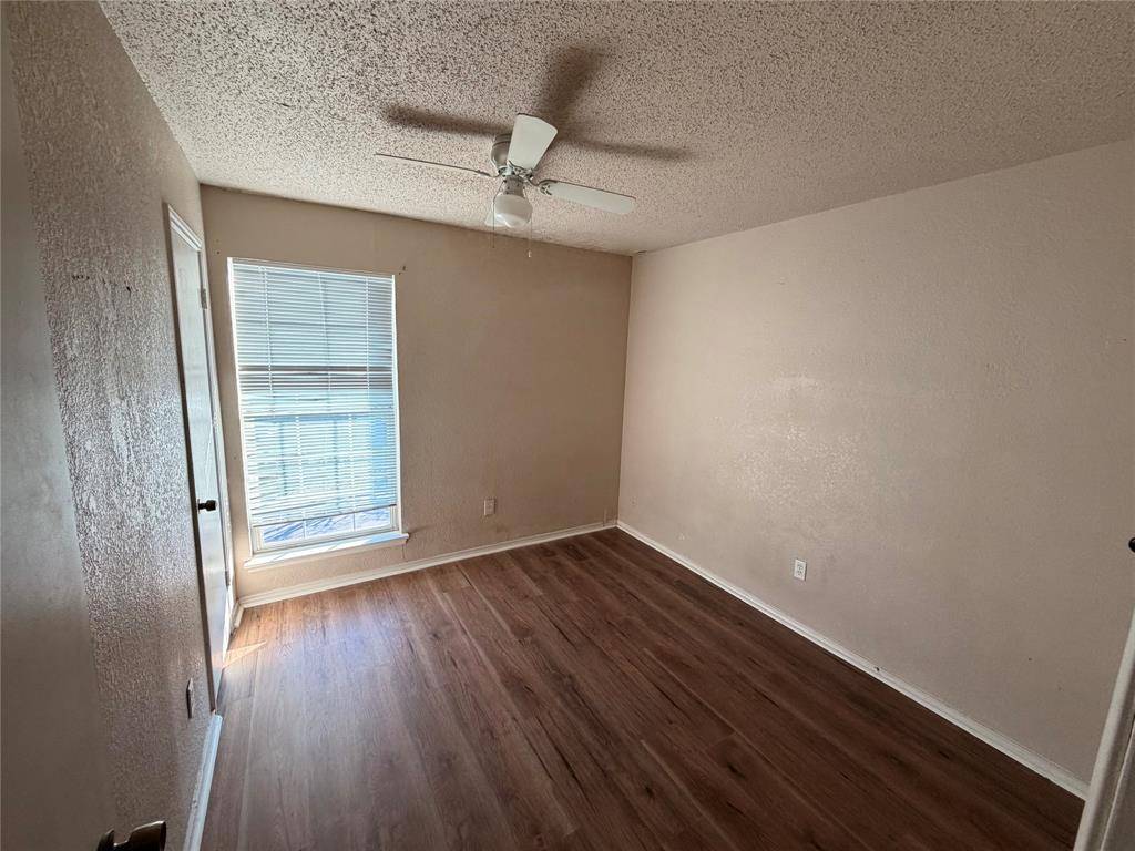 Dallas, TX 75217,1915 Red Cloud Drive