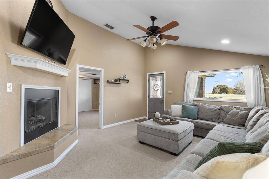 Seymour, TX 76380,1137 US Highway 82 W