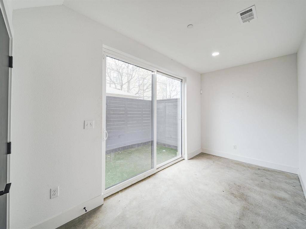 Dallas, TX 75219,2916 Hawthorne Avenue #102