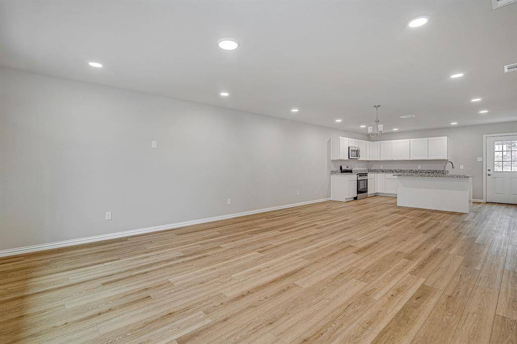 Fort Worth, TX 76110,320 W Gambrell Street