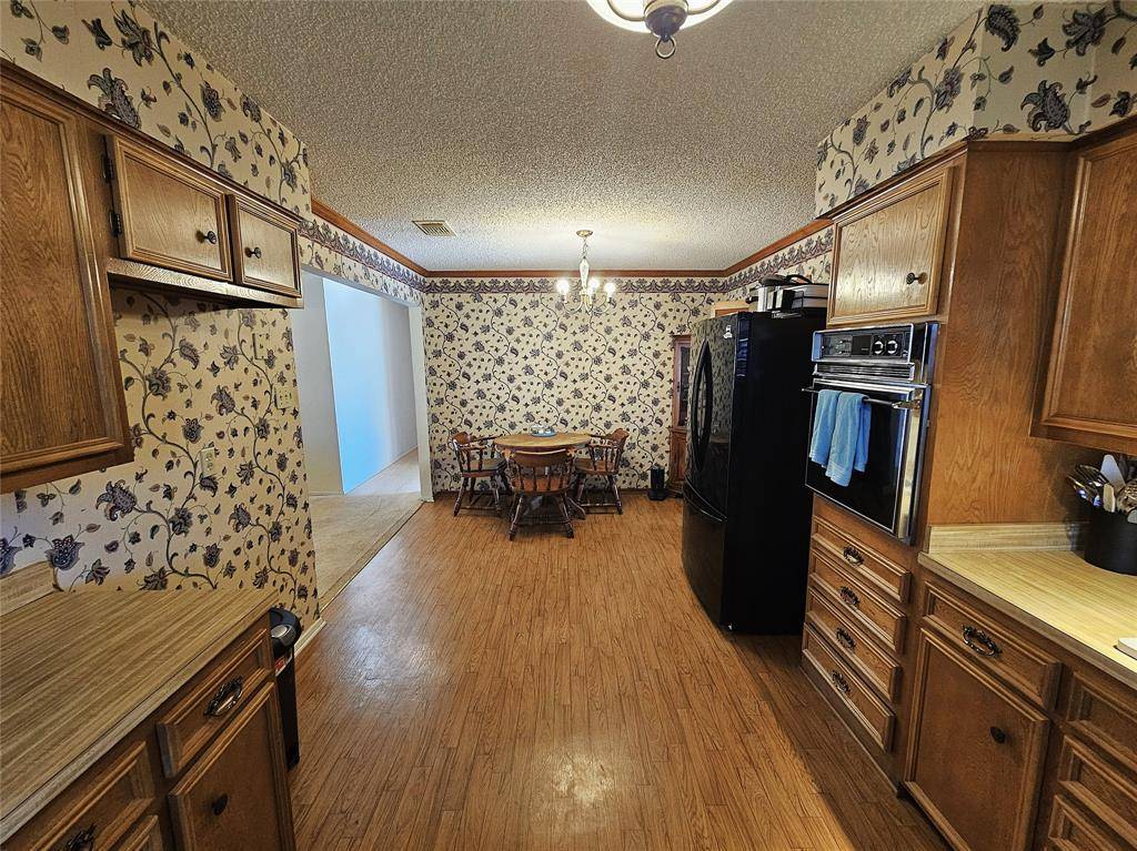 Mexia, TX 76667,1103 La Villeta Street