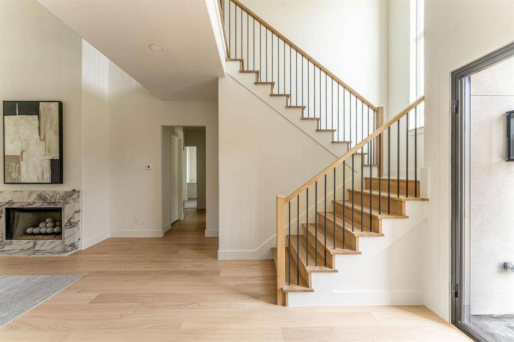 Dallas, TX 75220,3815 Dunhaven Road