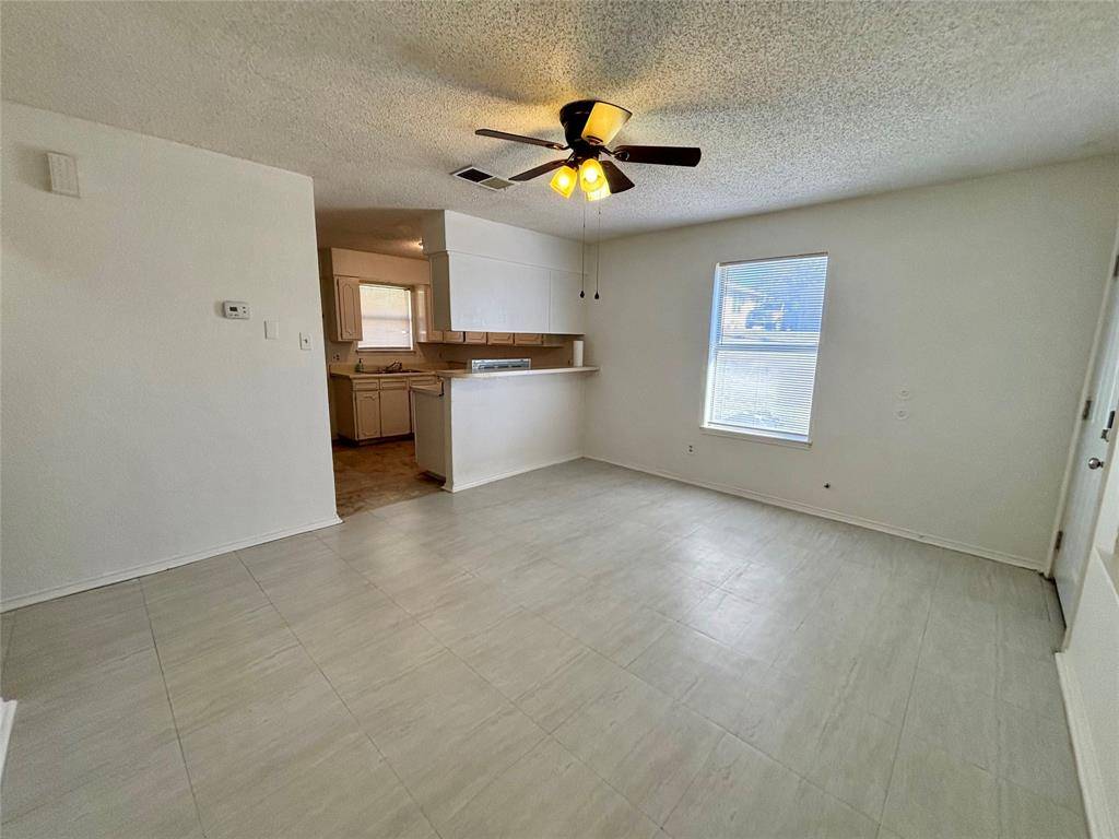 Fort Worth, TX 76106,2600 21st Street