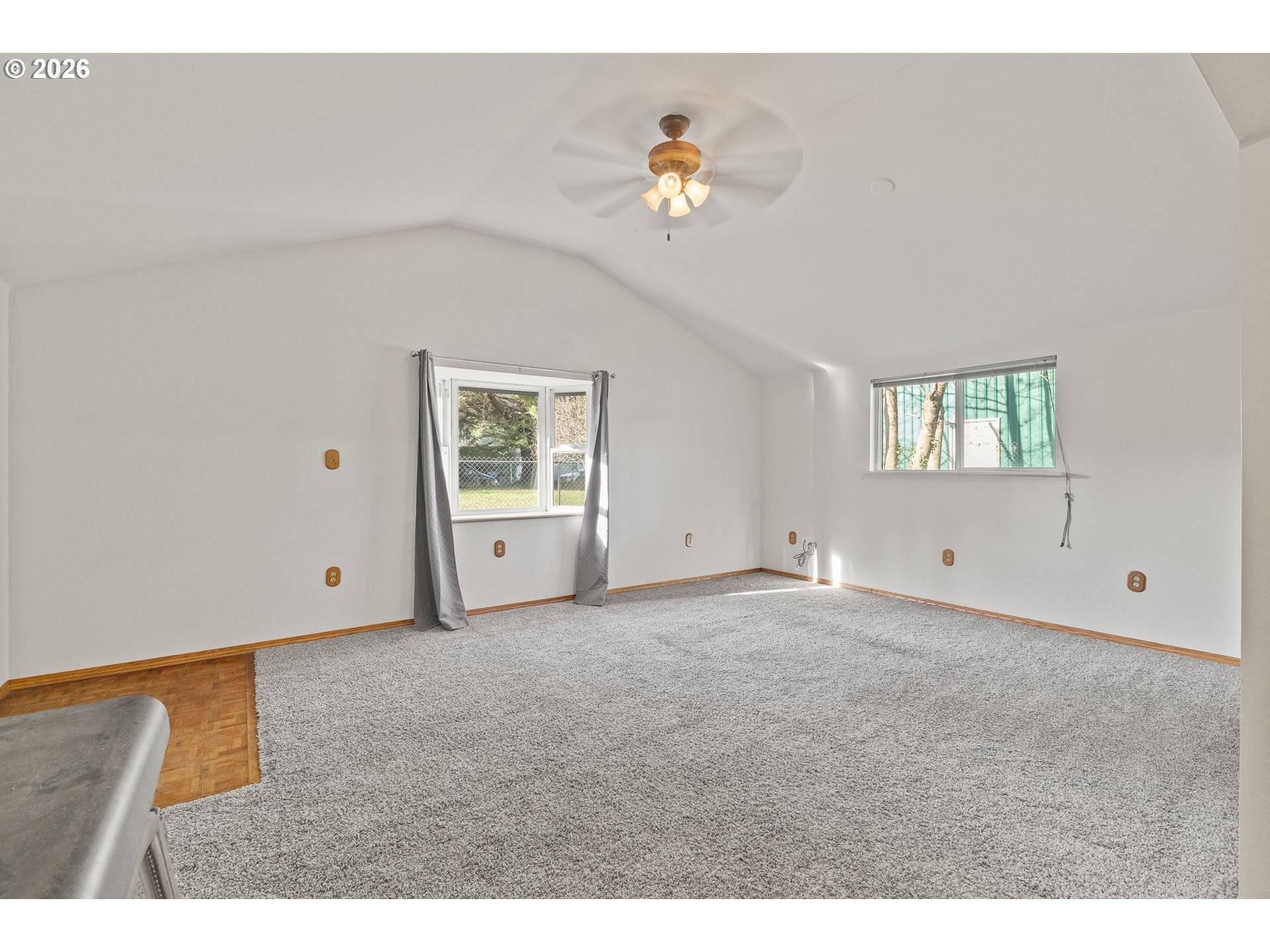 Coquille, OR 97423,1594 N HEMLOCK ST