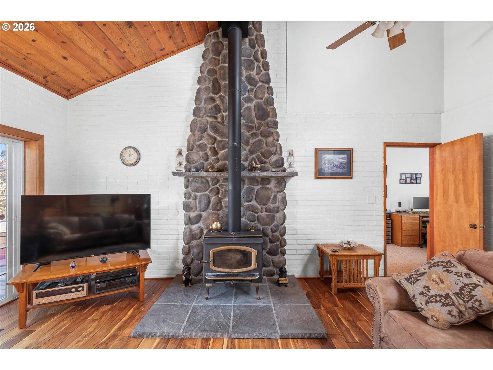 Pleasant Hill, OR 97455,36189 HIGHWAY 58