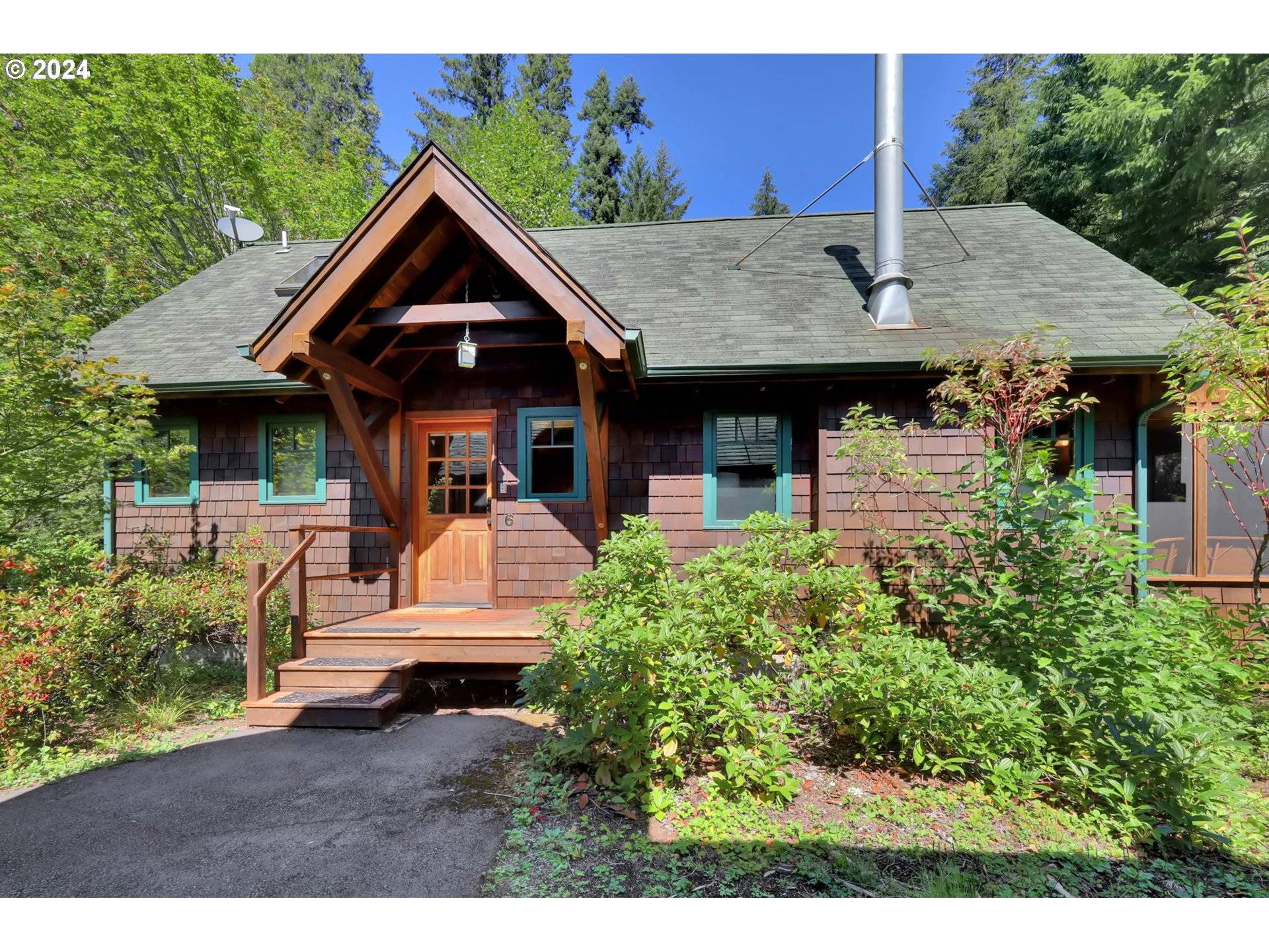 56411 MCKENZIE HWY #6, Mc Kenzie Bridge, OR 97413