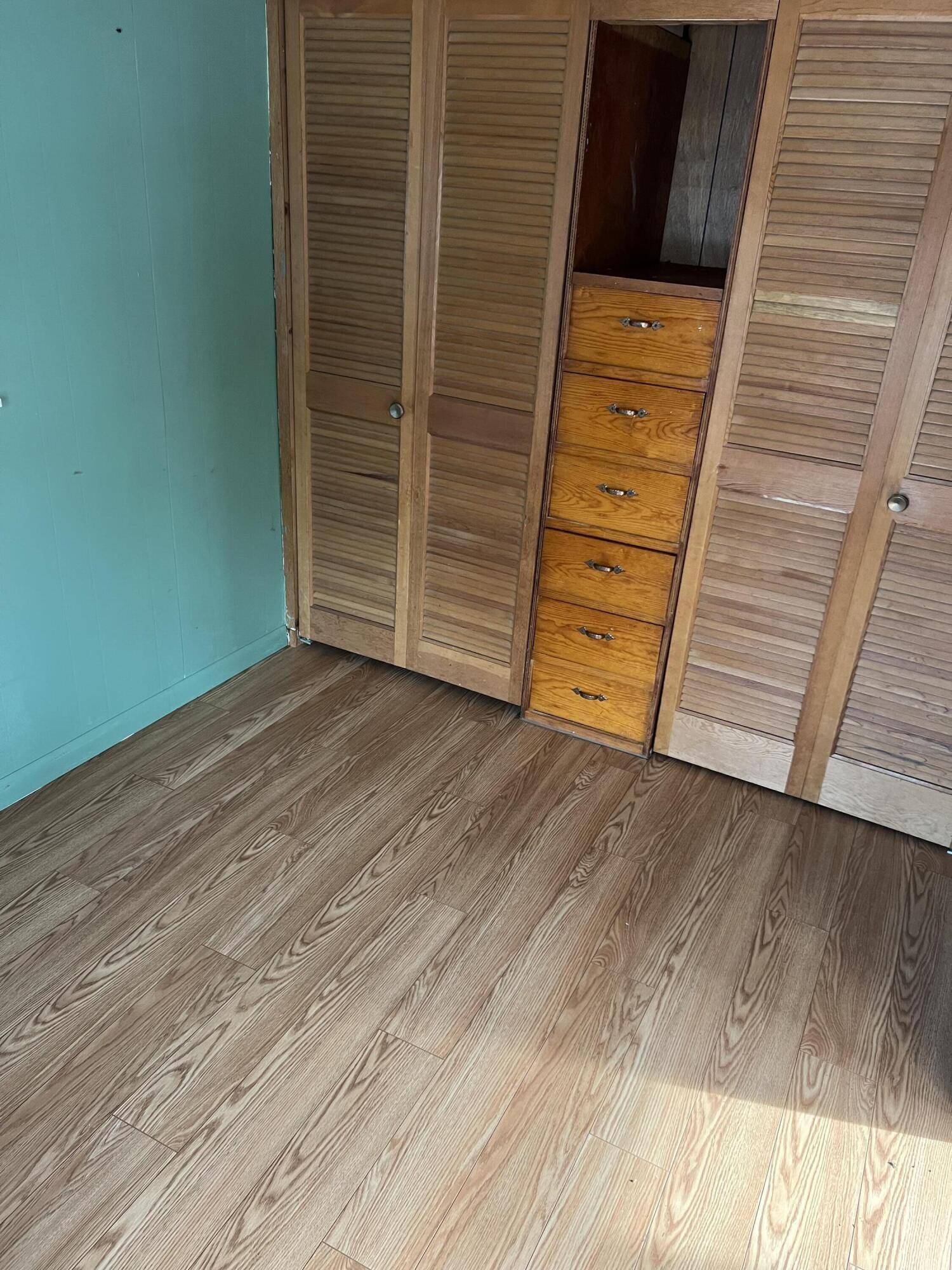 Jackson, MI 49202,153 Mantle AVE