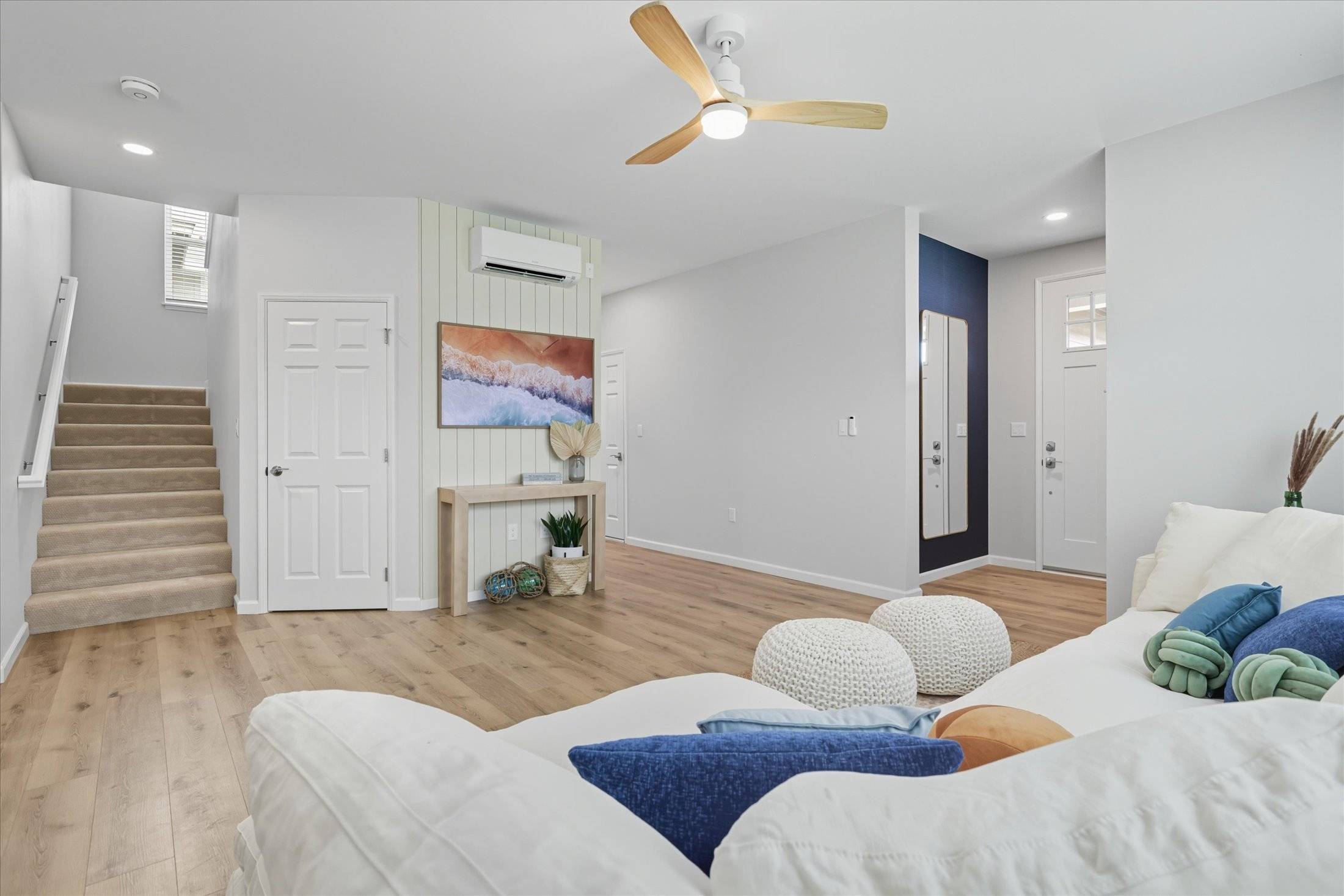 Kailua-kona, HI 96740,75-3566 LEIALII LP