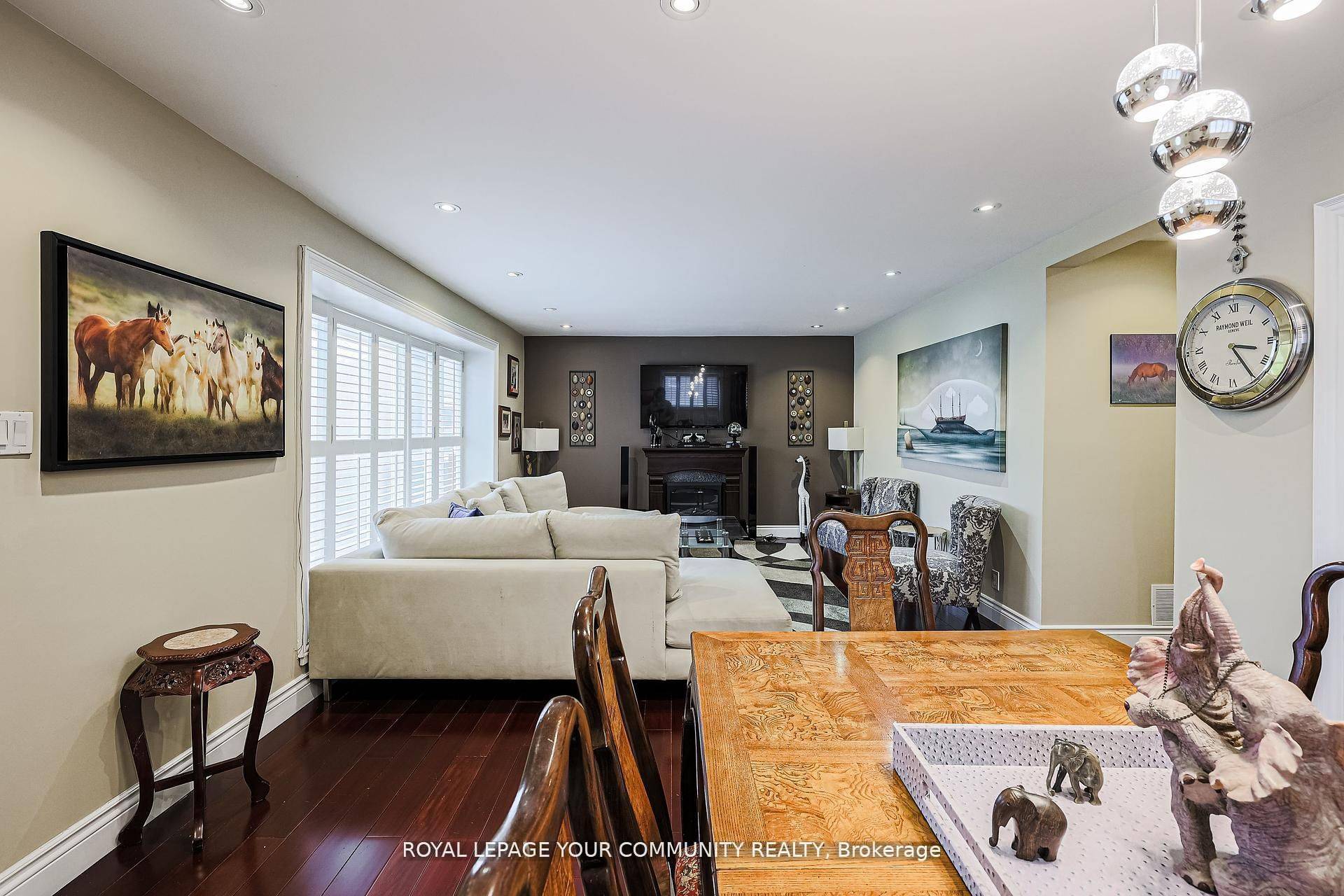 Toronto E04, ON M1R 2W1,52 Princeway DR #Upper