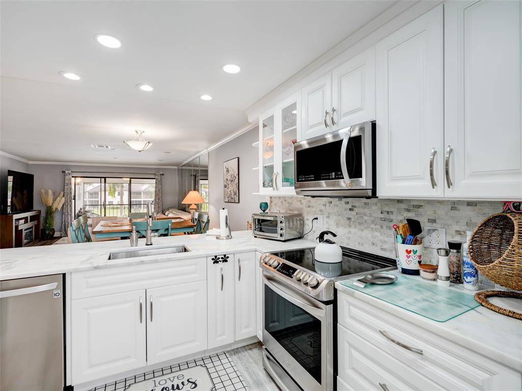 Boca Raton, FL 33428,9261 Vista Del Lago #19F