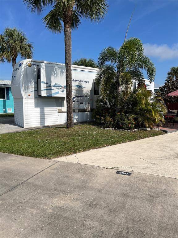 Okeechobee, FL 34974,6571 SE 55th St