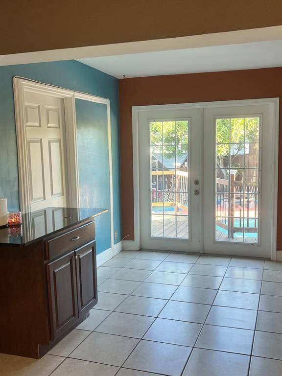 Fort Lauderdale, FL 33334,31 NE 56th St