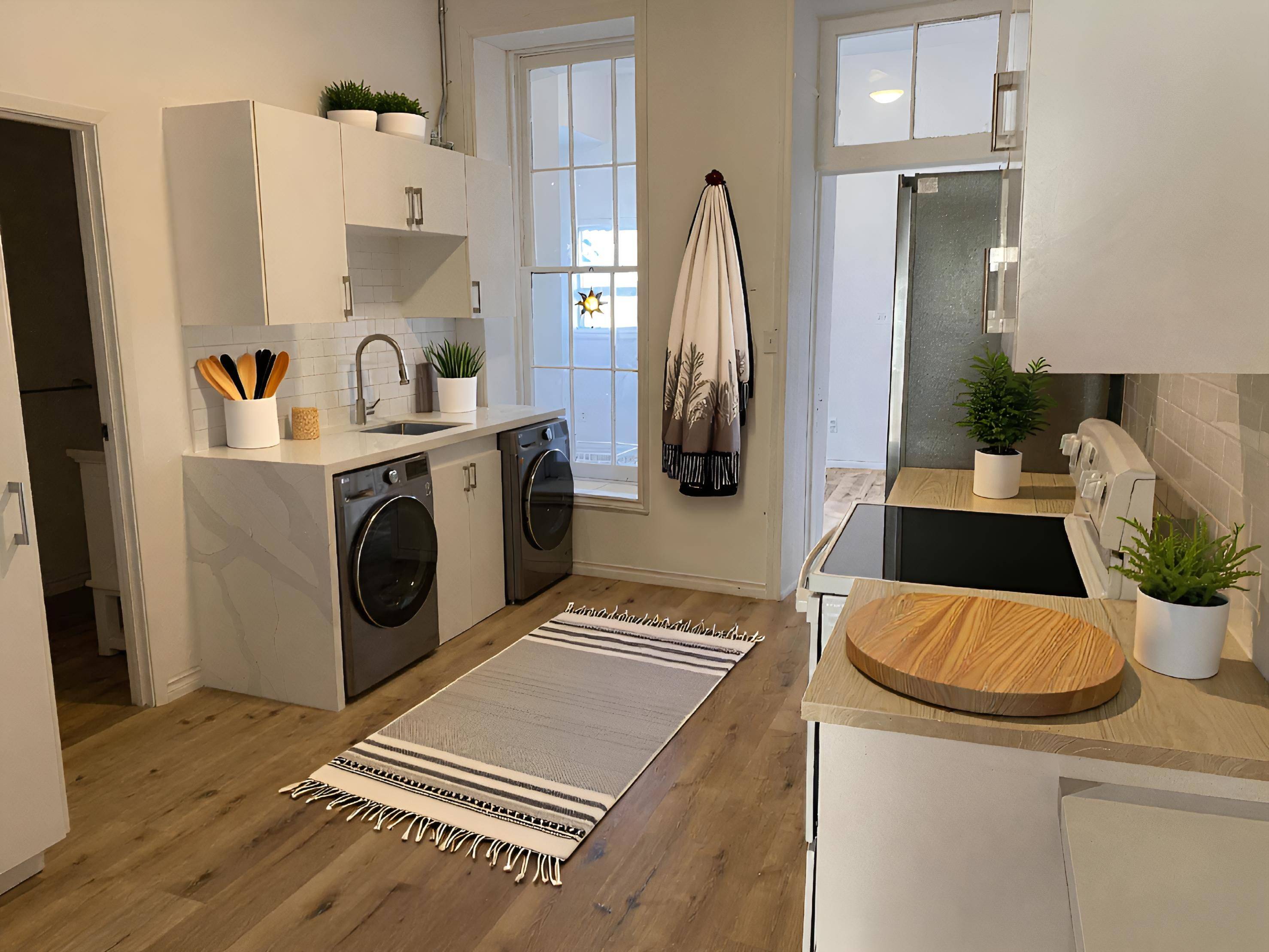 Cobourg, ON K9A 2L9,36 King ST W #Level 2