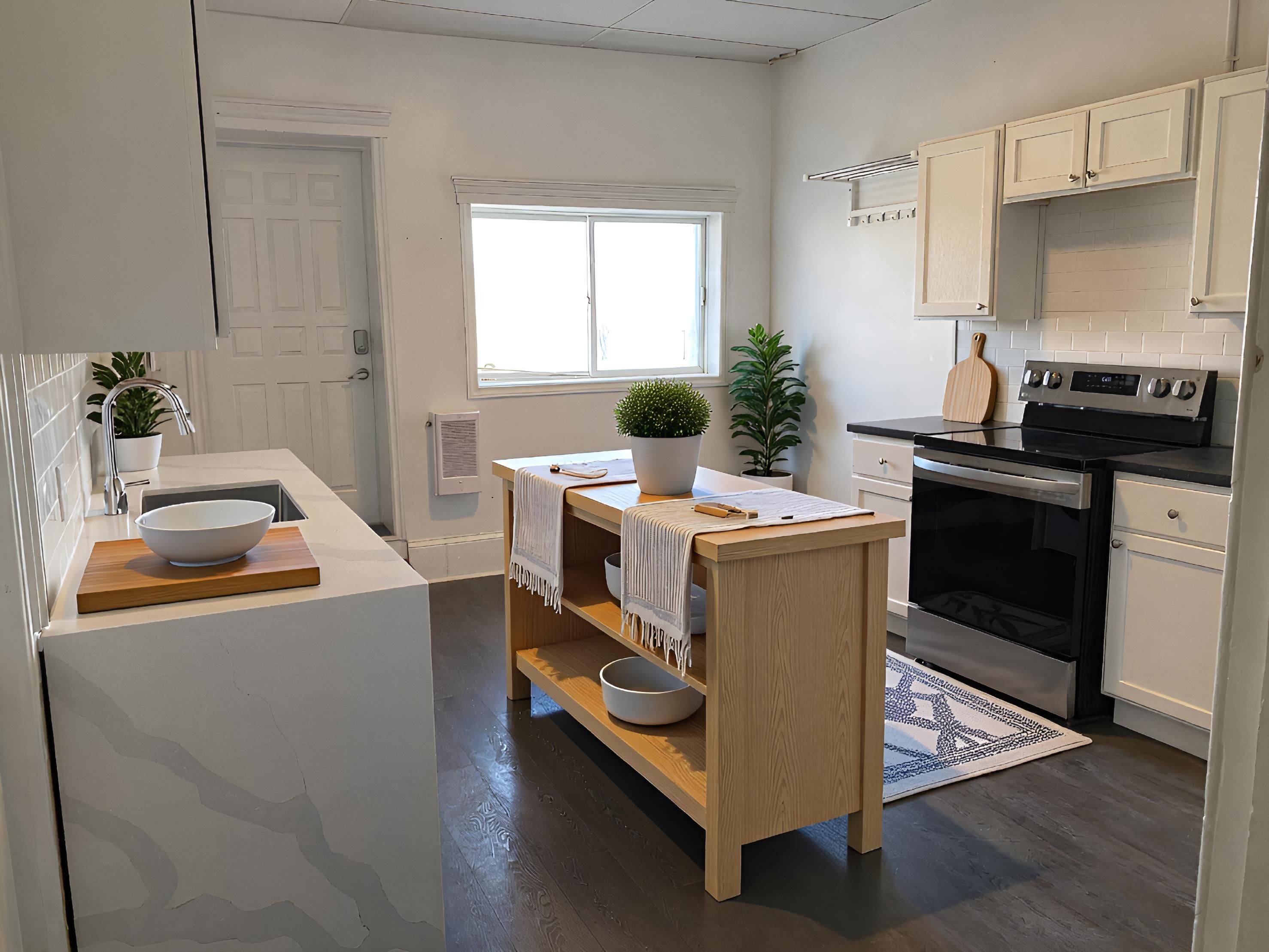 Cobourg, ON K9A 2L9,36 King ST W #Level 3