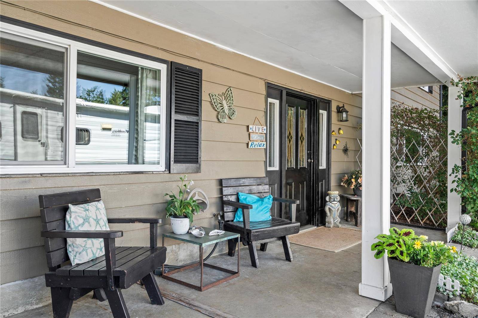 Parksville, BC V9P 1X7,1526 Sunrise Dr