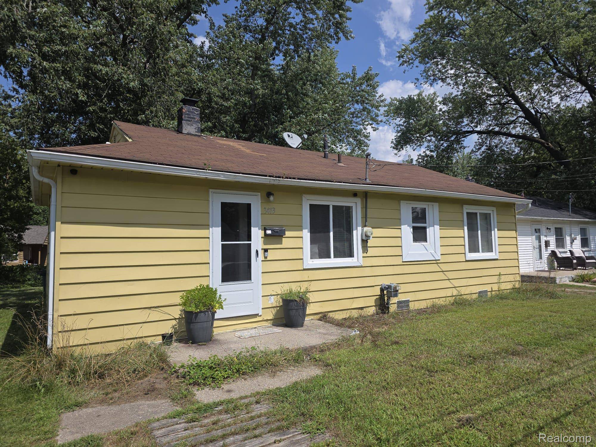 Westland, MI 48186,34113 Caspian CT