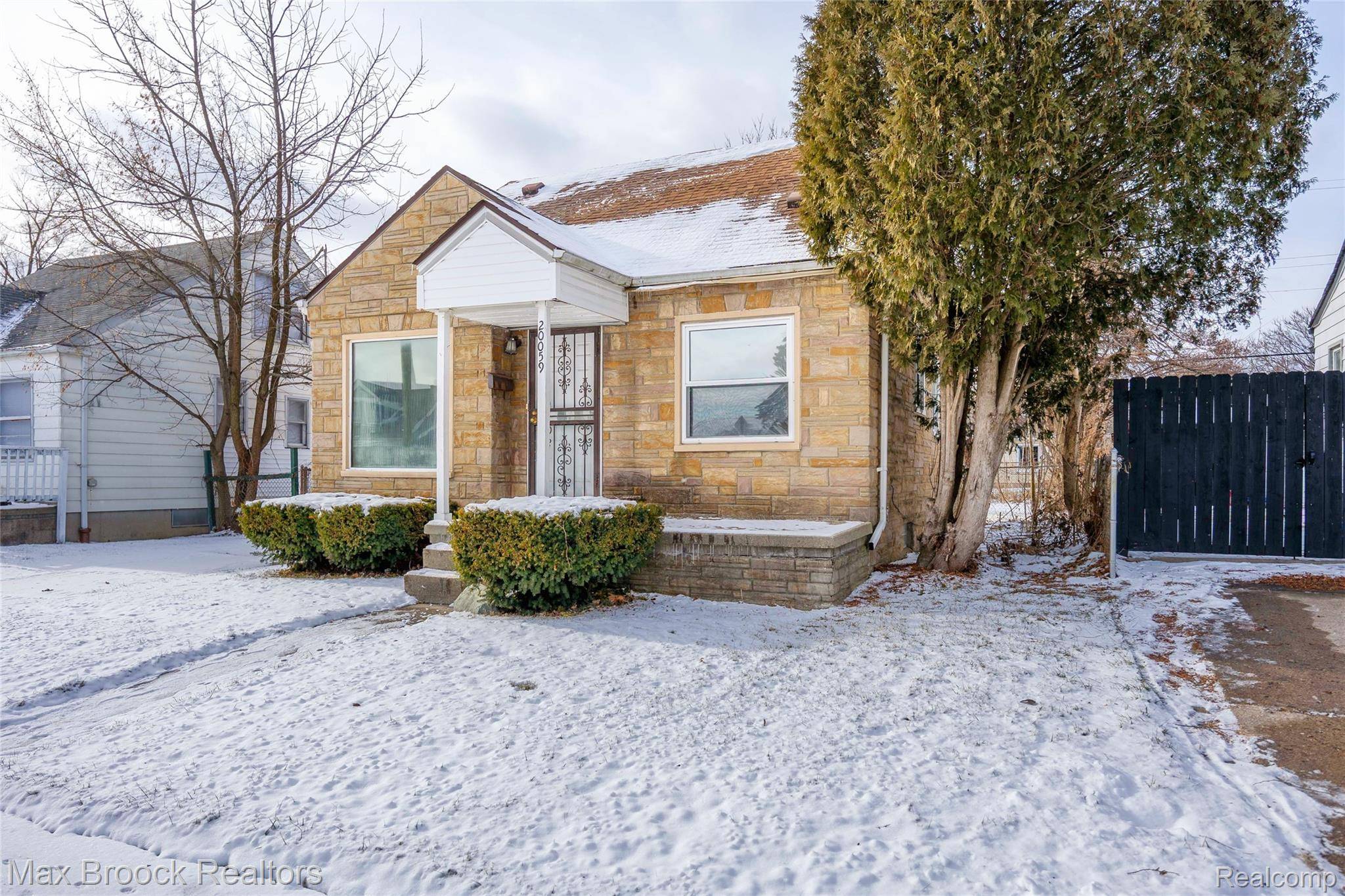 Detroit, MI 48234,20059 Bloom ST