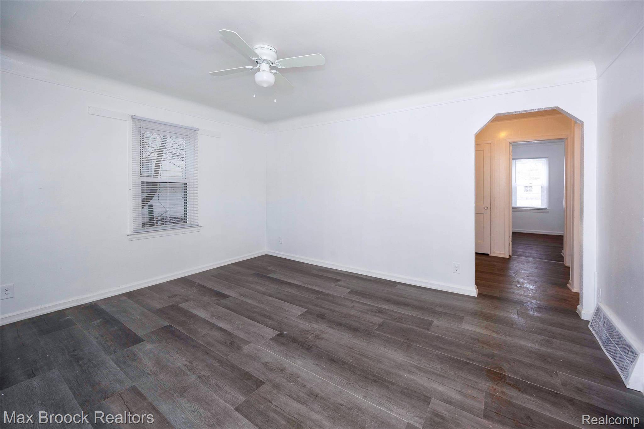 Detroit, MI 48234,20059 Bloom ST