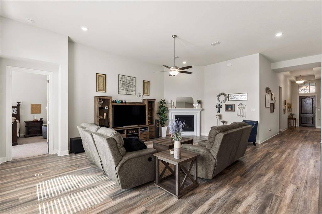 Midlothian, TX 76065,2618 Flatbush Avenue